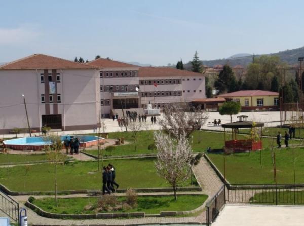 Şehit Osman Altınkuyu Anadolu Lisesi Fotoğrafı